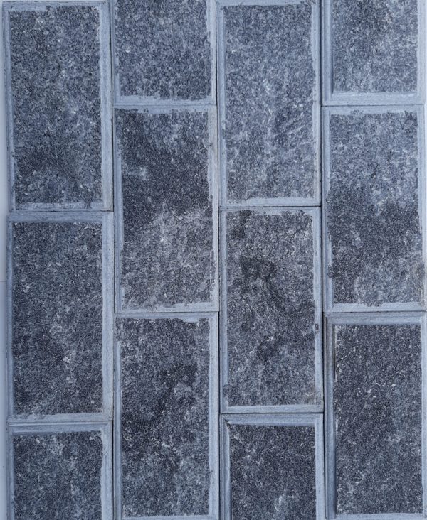 Đá bóc đen soi cạnh 10x20cm - Ảnh 4